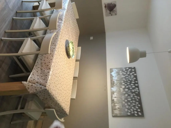 3 Bedrooms Apartment