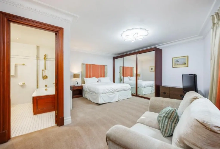 1 Bedroom Deluxe Double Apartment