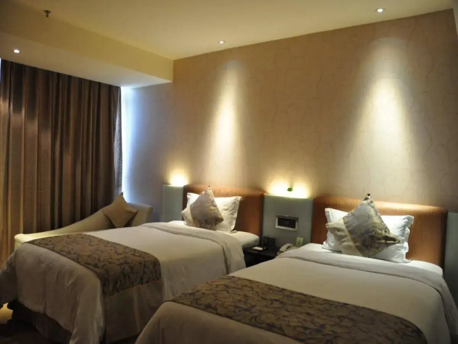 Yi Chen International Hotel - Chengdu
