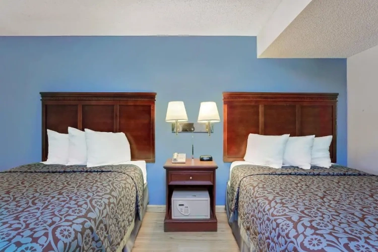 Deluxe Quadruple room
