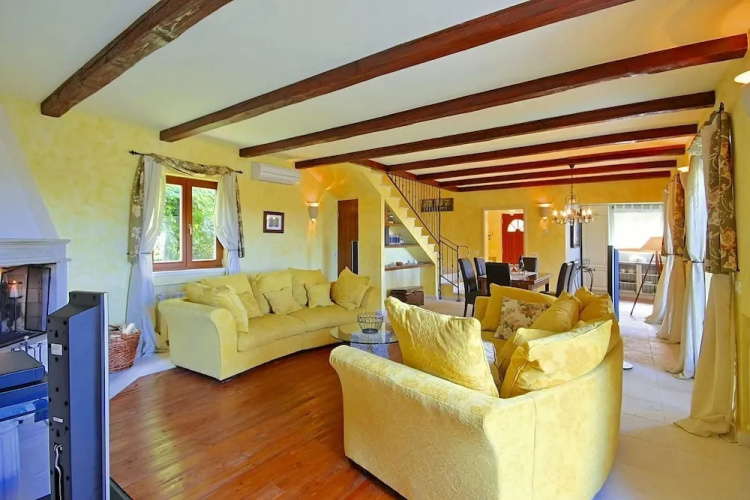 Villa ?ehi?i