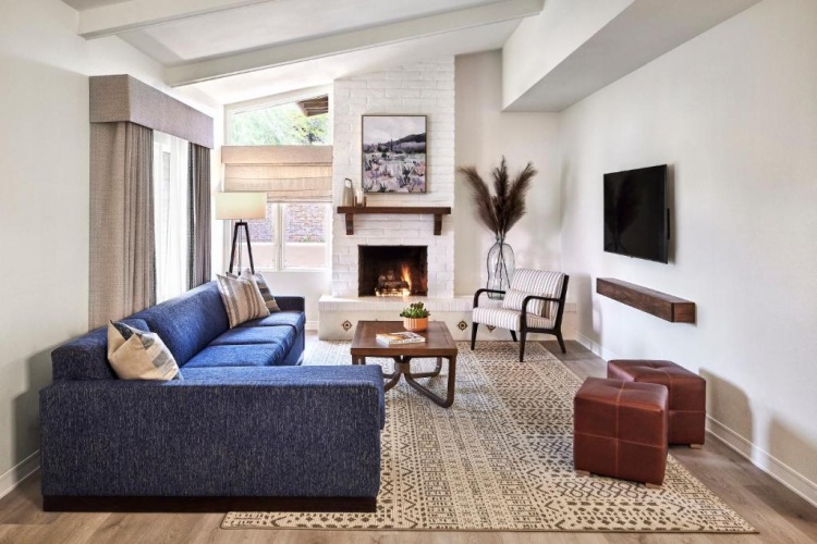 Double Suite