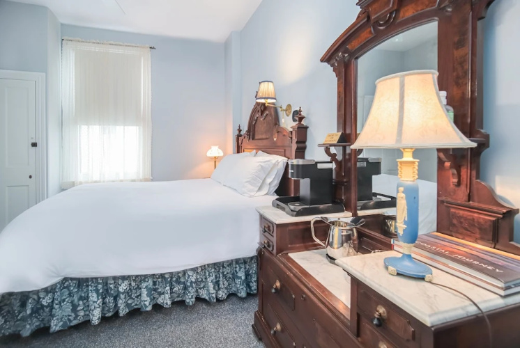 Bedford Inn
