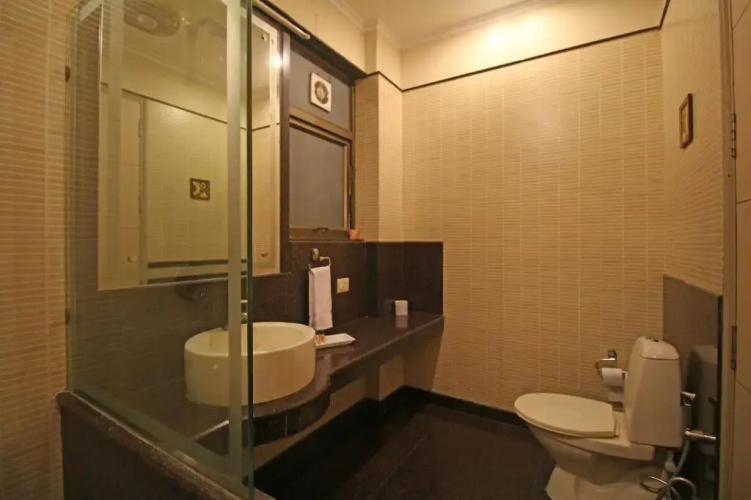 Ambience Suites by OYO Rooms