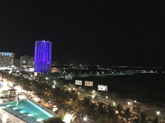 2BR Apartment Malecon Las Americas by TA