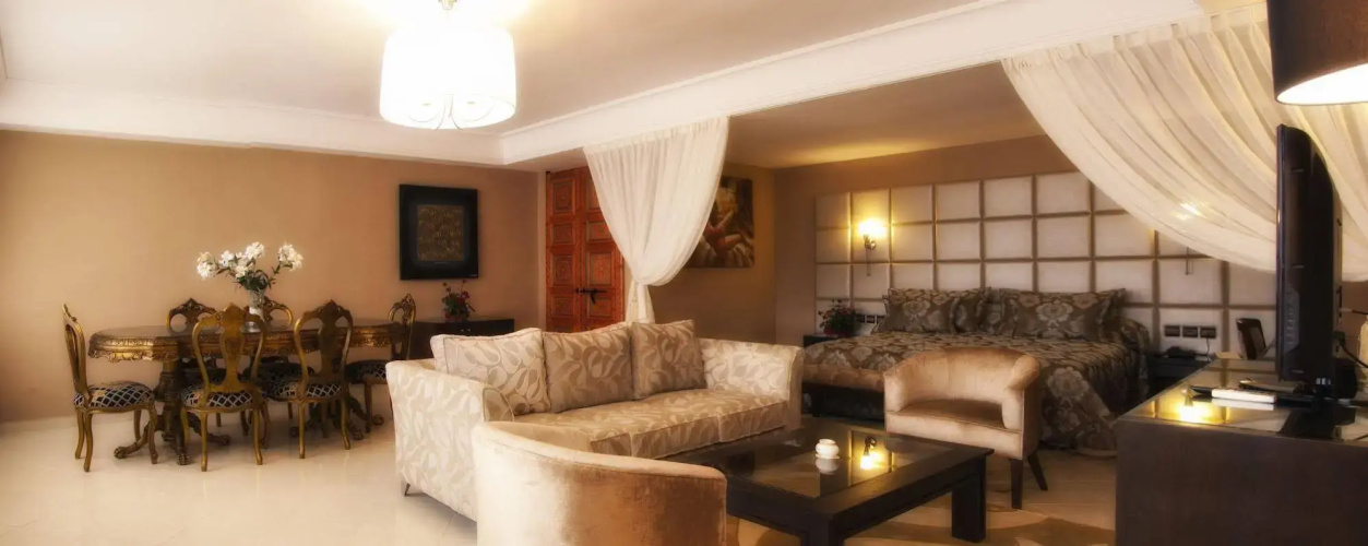 Hotel Chems du Lac