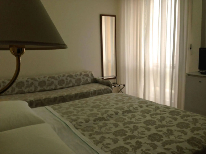 Hotel Carlton Beach