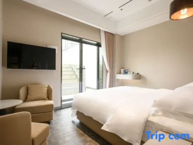 3 Bedrooms Suite