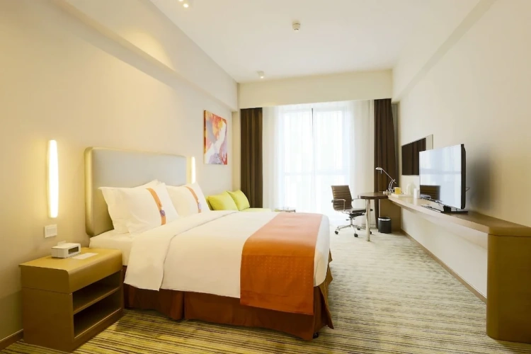 1 Bedroom Suite