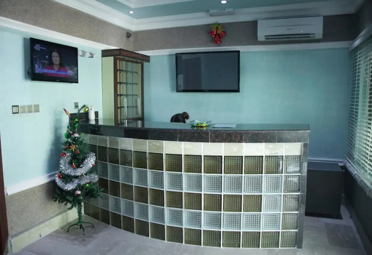 Milestone Hotel