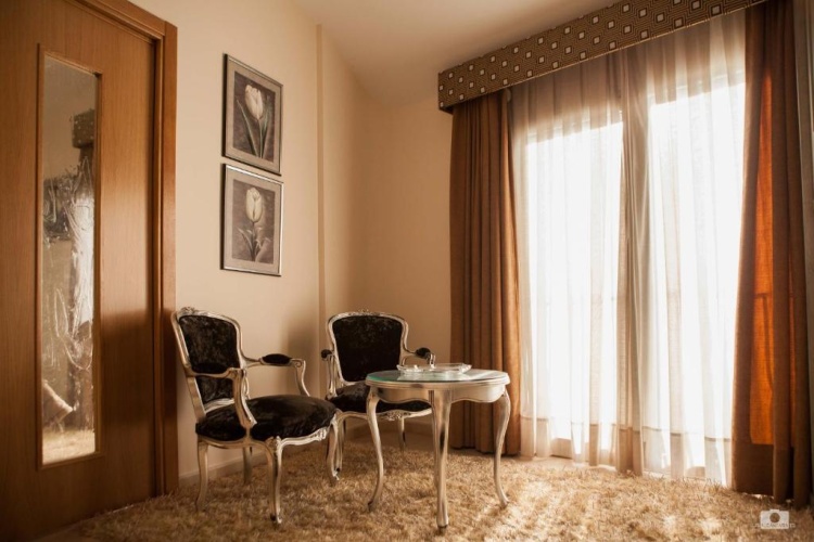 Suite with balcony and with view