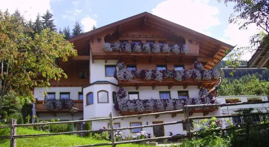Apartment Schneeberger