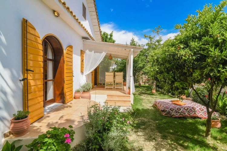 Standard Villa