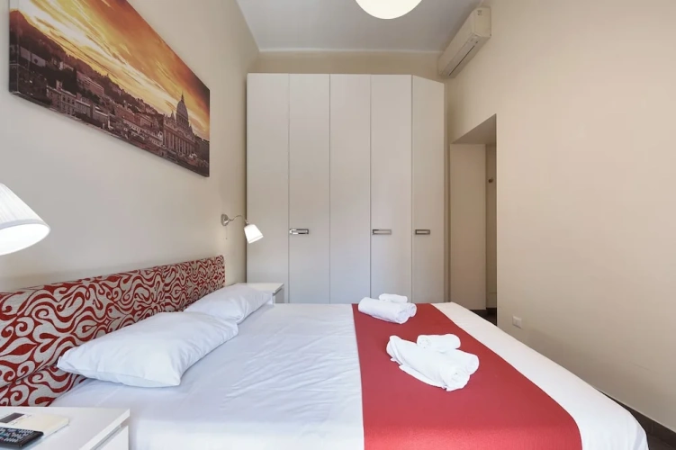 Standard Triple room with balcony