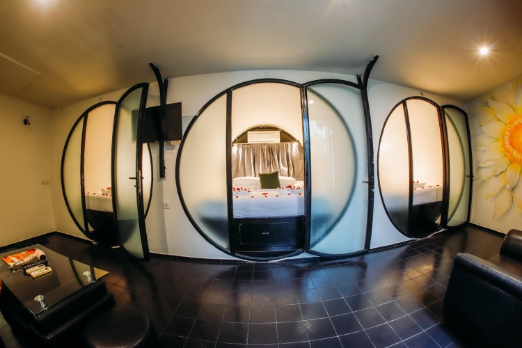 Royal Family Suite