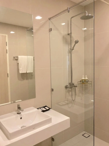 Standard Twin room with balcony