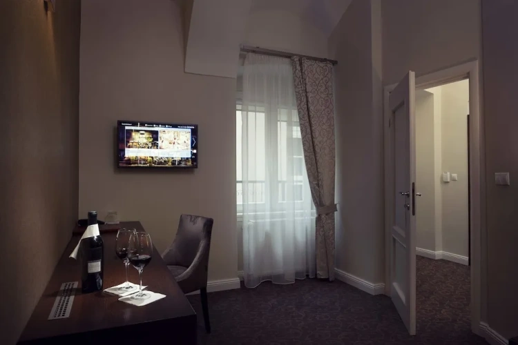 Deluxe Single room