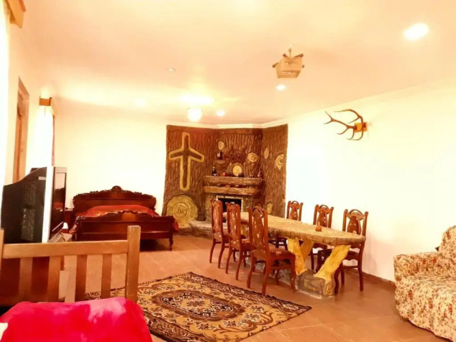 Weekend House