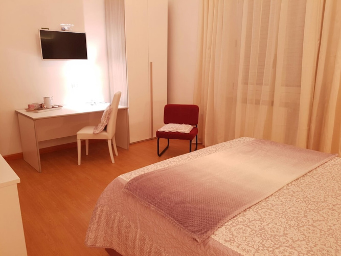 B&B Abatjour