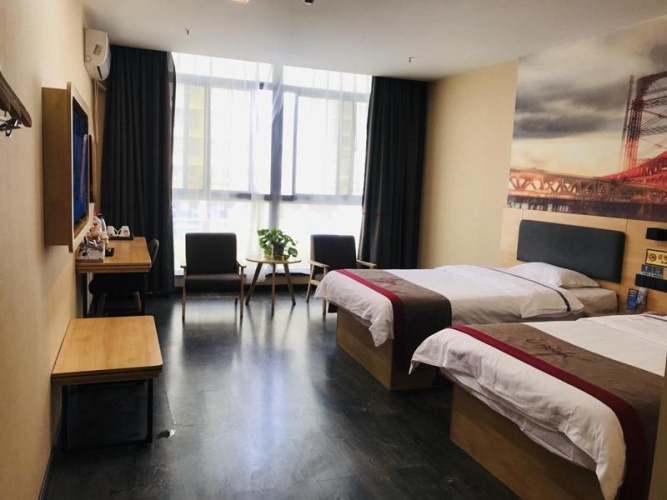Premier Twin room