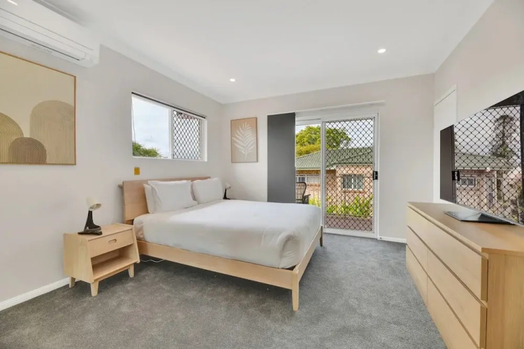 Tranquil 3-bed Unit With Lush Garden Views