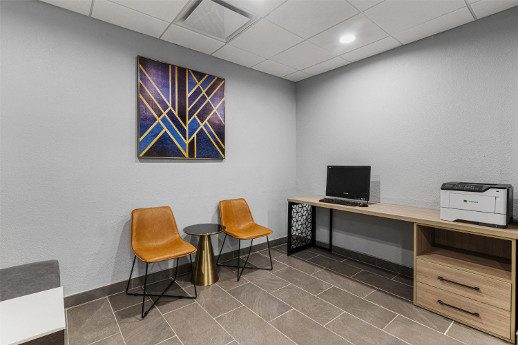 Best Western Plus Savannah Gateway