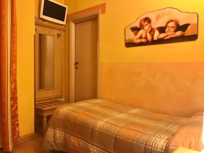 Standard Double room with view