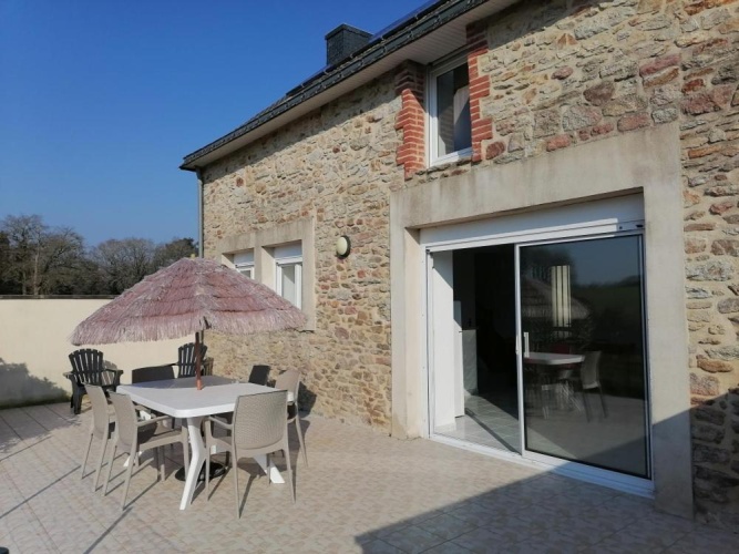 3 Bedrooms Cottage