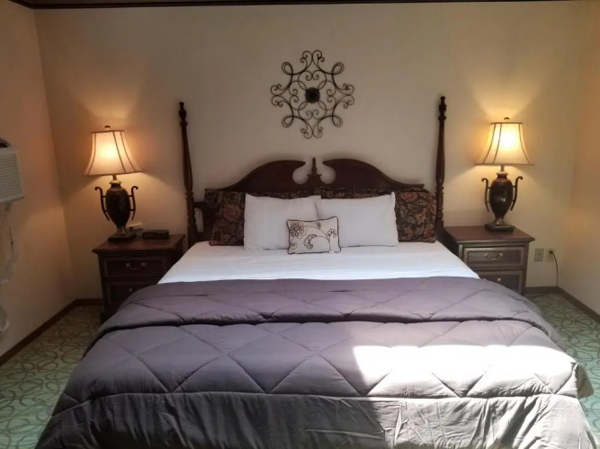 Fenway House Hotel
