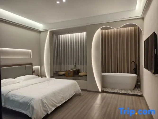 Standard Double room with river view