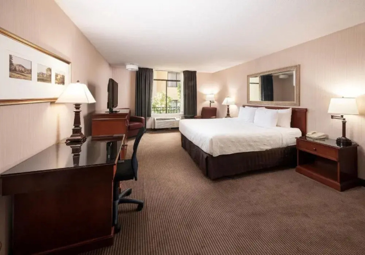 FairBridge Hotel by Concord Plaza