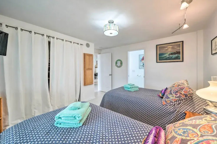 Ocean Dunes Kure Beach Condo w/ Balcony & Pool