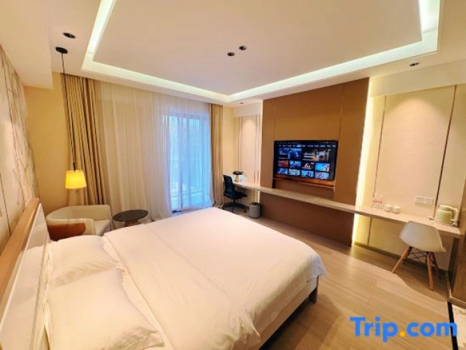 Standard Double room with balcony and with view