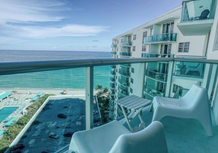 Standard Quadruple room with sea view