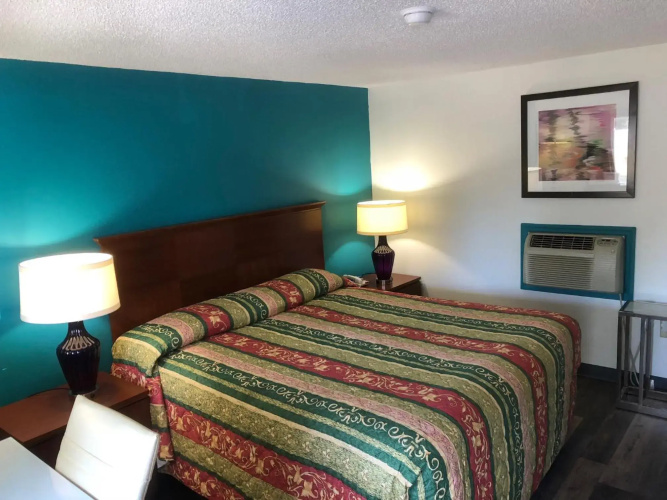 The Georgetown Inn