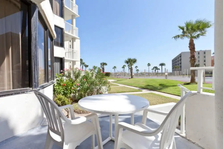 Saida Royale Condominium 9017