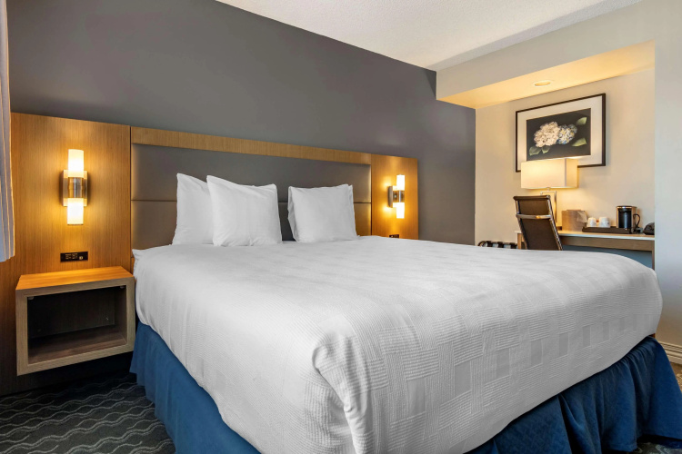 Best Western Plus Vancouver Airport Hotel photo 6