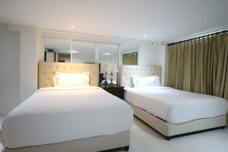 Superior Quadruple room
