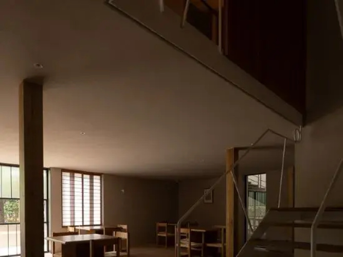 Le Hotel