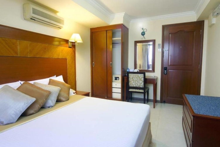 Superior room