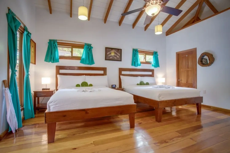 Deluxe Quadruple Cottage with garden view