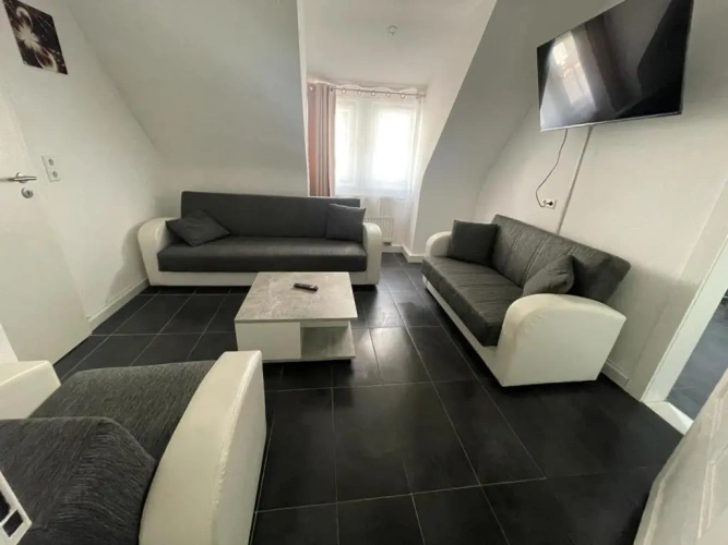 2 Bedrooms Apartment
