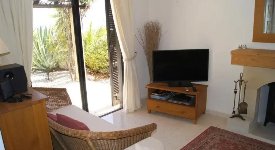 Kamares Villa
