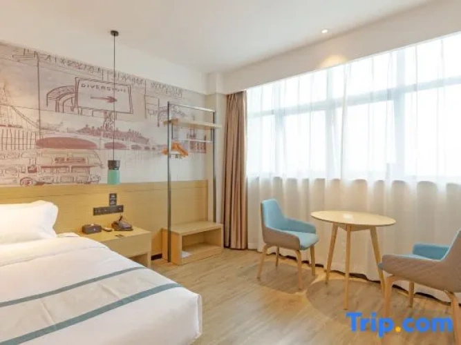 Standard Double room with city view
