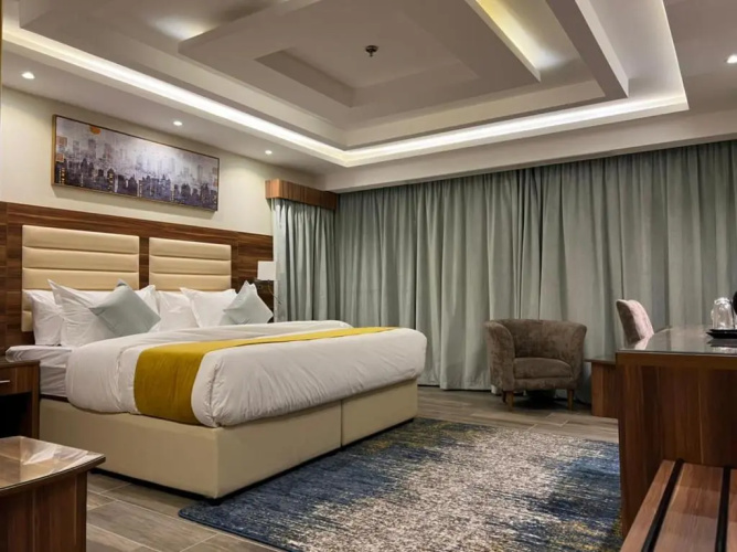 Moments Hotel