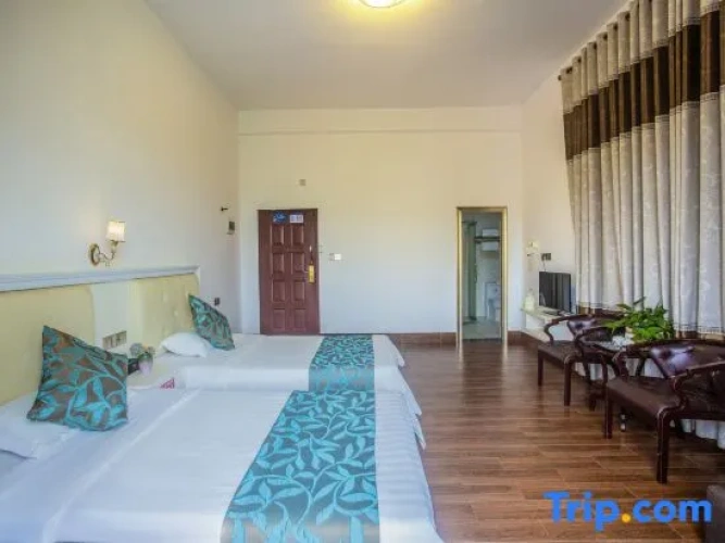 Standard room with balcony and with view
