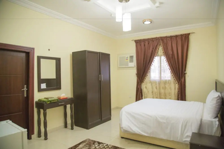 Wazan Hotel