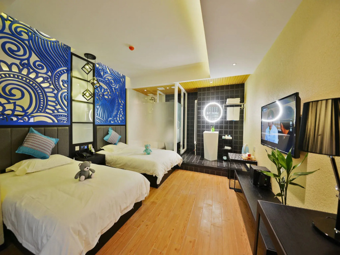 Harbin Blue Feather Hotel