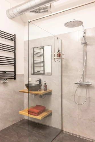 Passage, spacious apartment in historic center