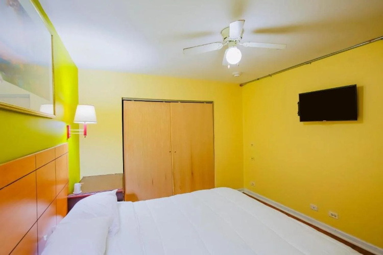 Hotel O Markham IL near Harvey/Tinley Park